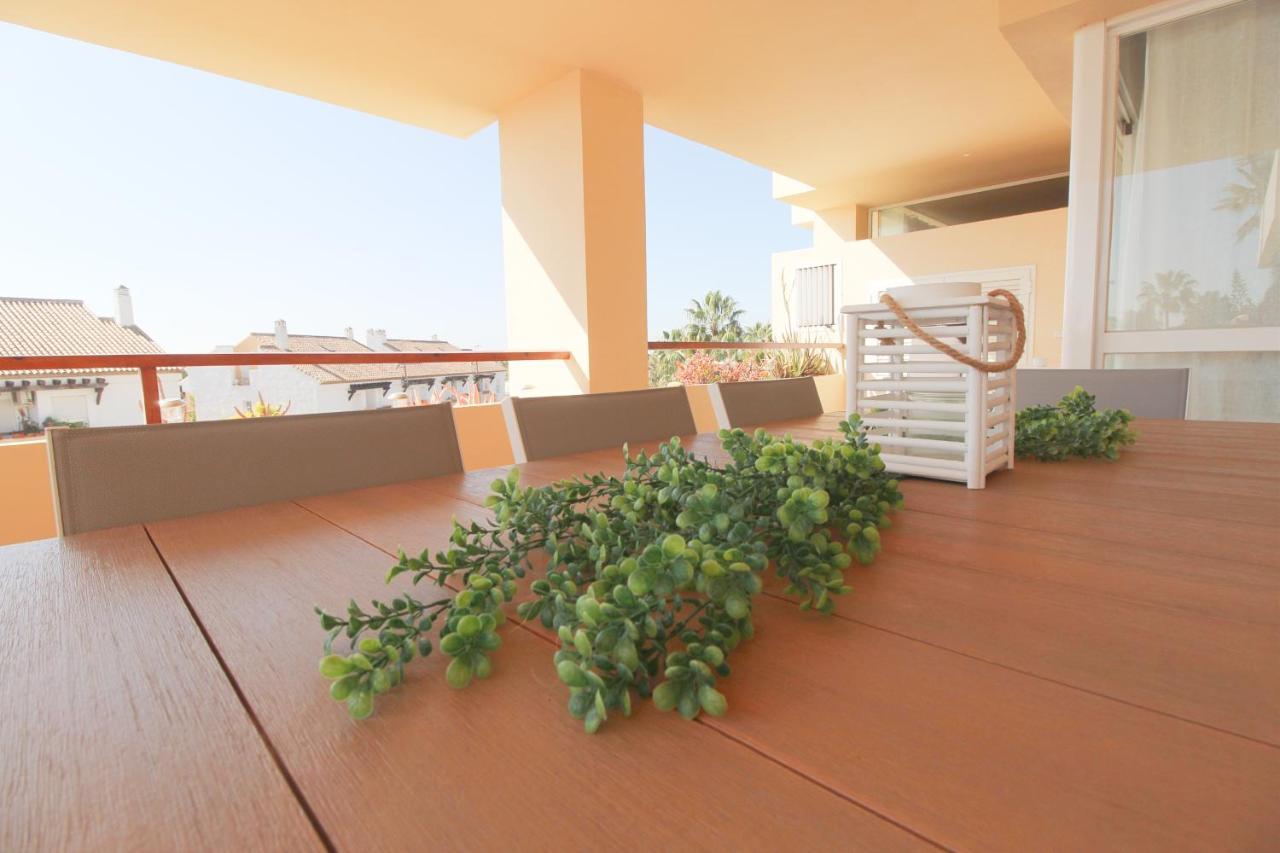 Lovely Bahia Marbella Apartment Ngoại thất bức ảnh